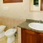 Rei Mare Fronte Marina - Rei205 By Interhome *