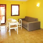 Rei Mare Fronte Marina - Rei205 By Interhome מונטה נאי