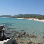 Rei Mare Fronte Marina - Rei205 By Interhome