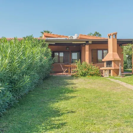 Casa vacanze Locazione Turistica Rei Mare Fronte Marina - Rei205